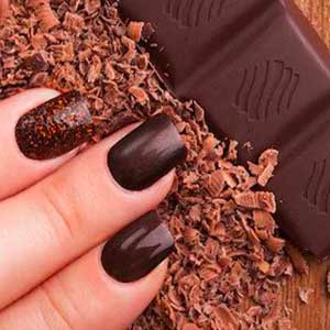 Hands-Chocolate